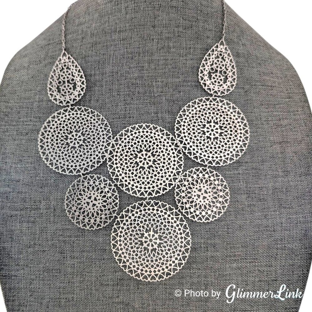 Blessings Unlimited Geometric Thin Filigree Circle Silver Tone Bib Necklace